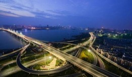 南昌都市新闻爆料电话,揭秘都市热点，倾听市民声音